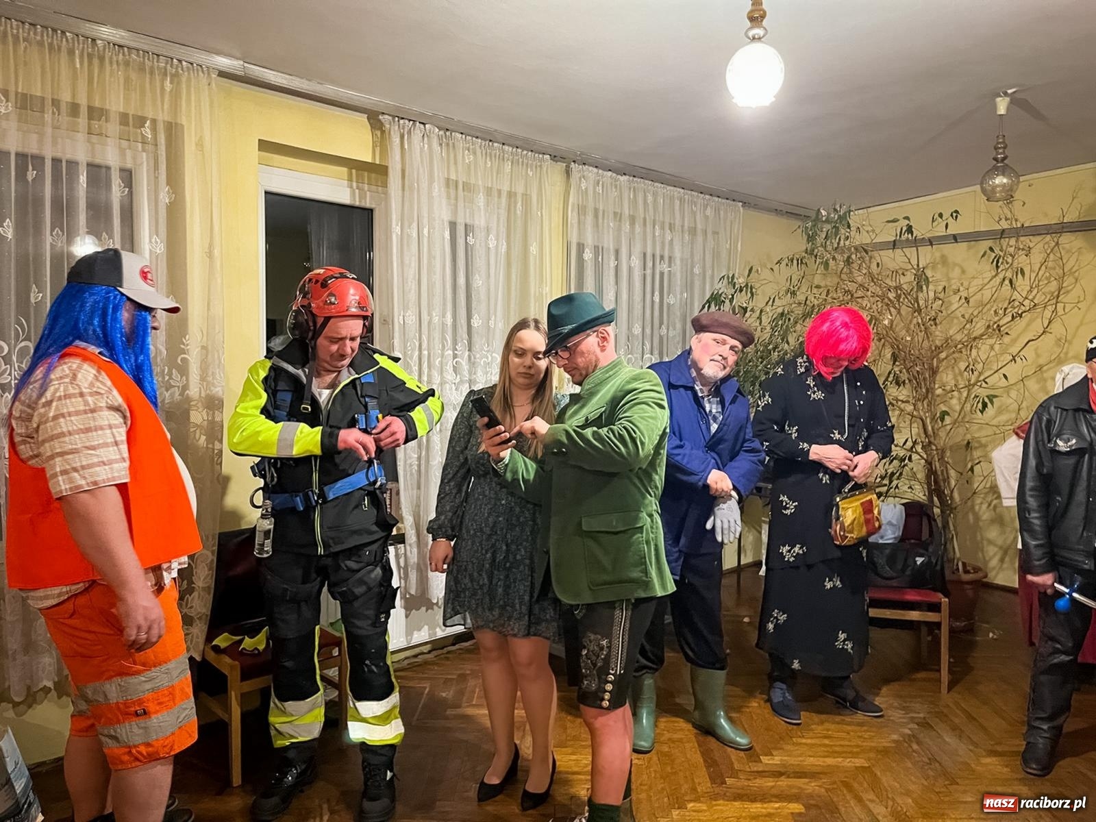 Zdjęcie w galerii na portalu naszraciborz.pl: W Krzanowicach odbył się pogrzeb basa. To już koniec karnawału [FOTO i WIDEO] wiadomości z regionu