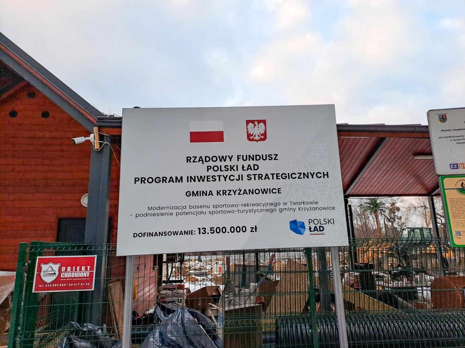 Zdjęcie w galerii na portalu naszraciborz.pl: Palmy w Tworkowie. Budowa nowoczesnego kąpieliska pod Raciborzem na ostatniej prostej [FOTO] wiadomości z regionu