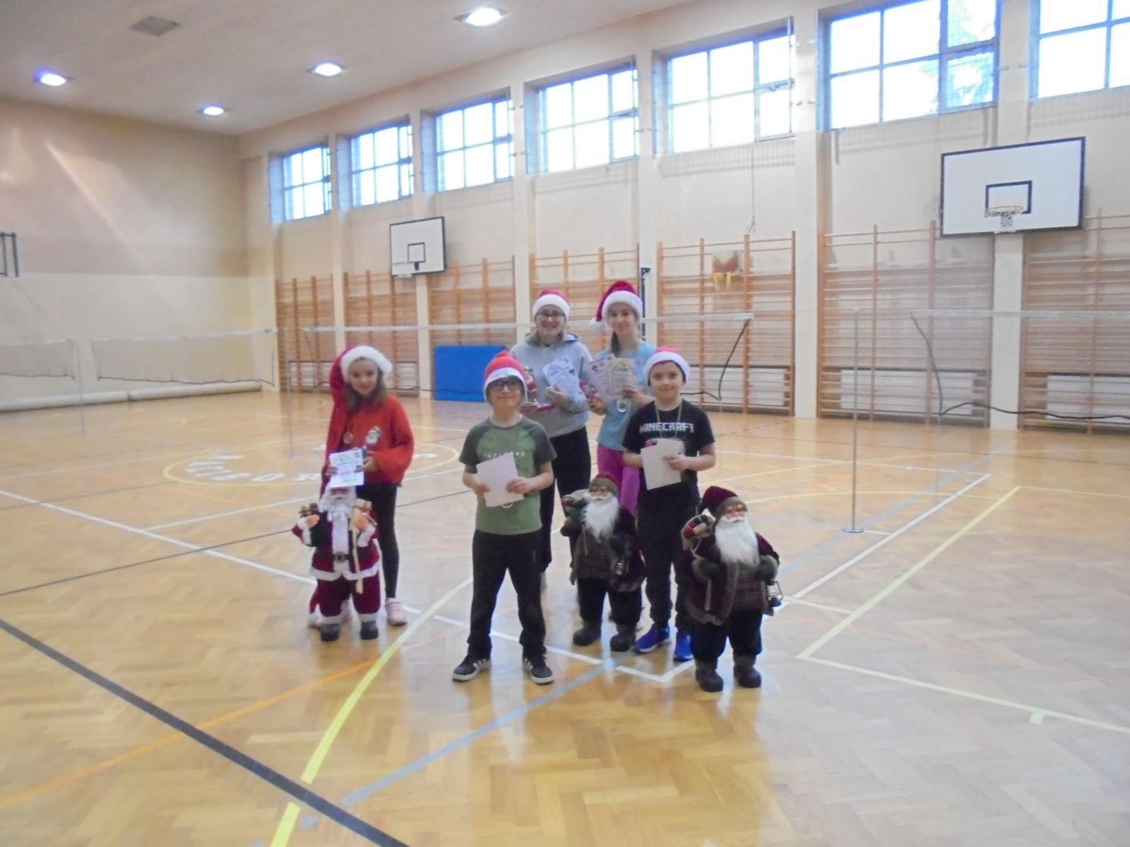 Zdjęcie w galerii na portalu naszraciborz.pl: Sportowy konkurs w rzutach osobistych wiadomości z regionu