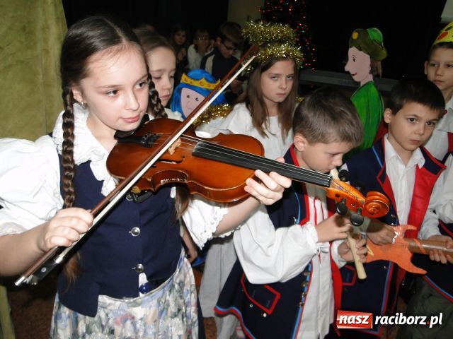 Zdjęcie w galerii na portalu naszraciborz.pl: Święto patrona i franciszkańska szopka wiadomości z regionu