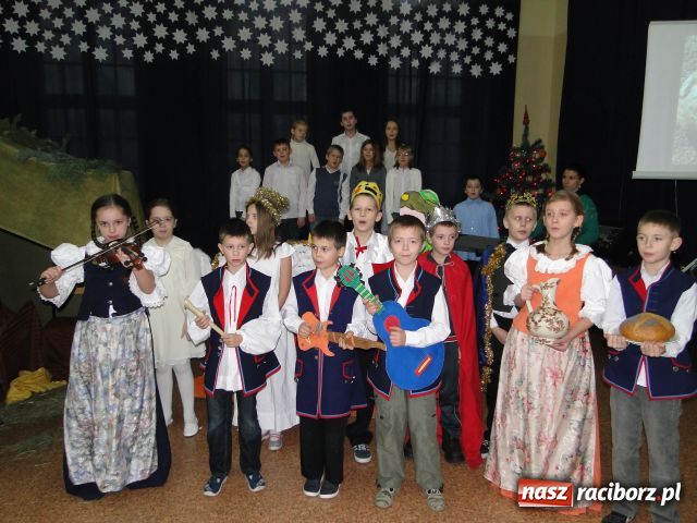 Zdjęcie w galerii na portalu naszraciborz.pl: Święto patrona i franciszkańska szopka wiadomości z regionu