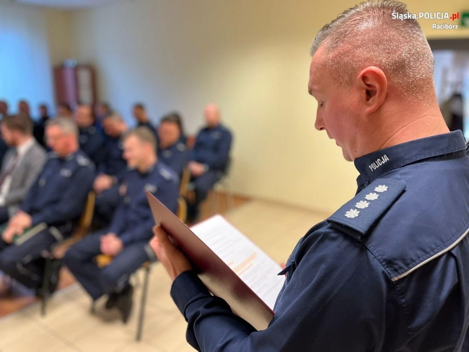 Zdjęcie w galerii na portalu naszraciborz.pl: Odprawa roczna w raciborskiej komendzie policji wiadomości z regionu