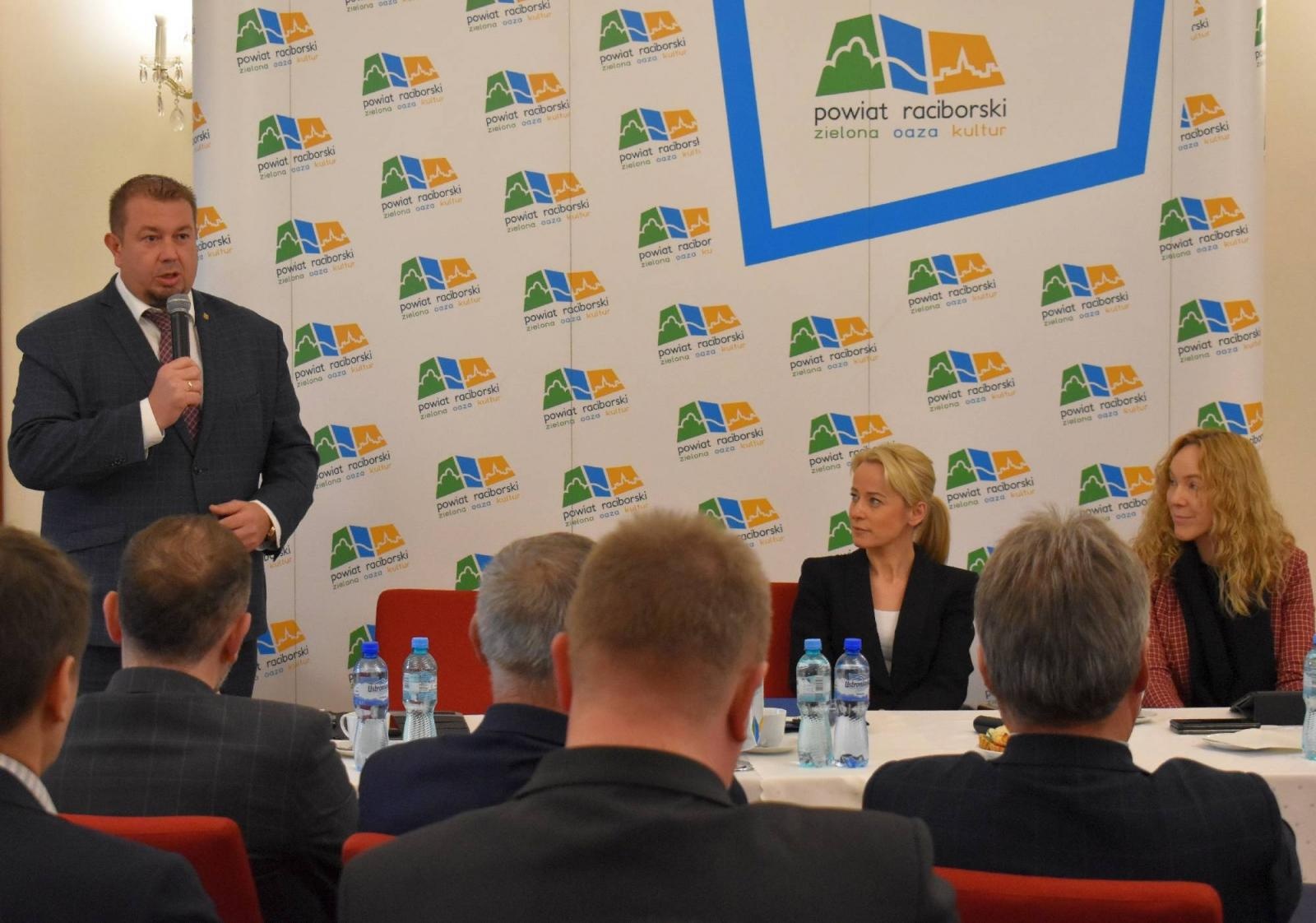 Zdjęcie w galerii na portalu naszraciborz.pl: Spotkanie gospodarcze ze śląską wicemarszałek wiadomości z regionu