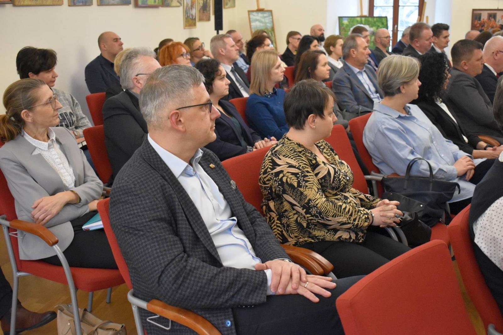 Zdjęcie w galerii na portalu naszraciborz.pl: Spotkanie gospodarcze ze śląską wicemarszałek wiadomości z regionu