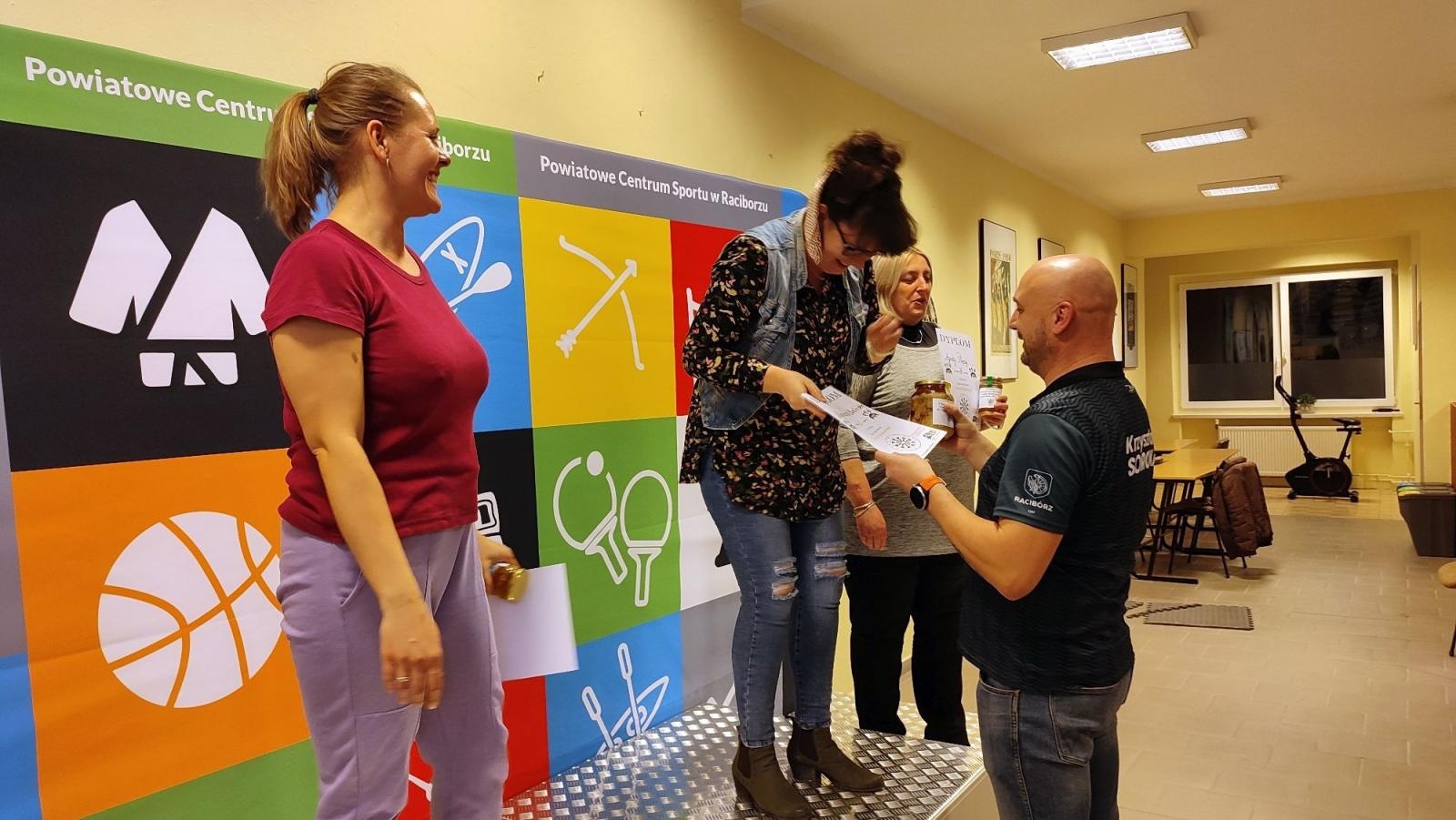 Zdjęcie w galerii na portalu naszraciborz.pl: Druga runda Ligi Steel Darta w PCS wiadomości z regionu