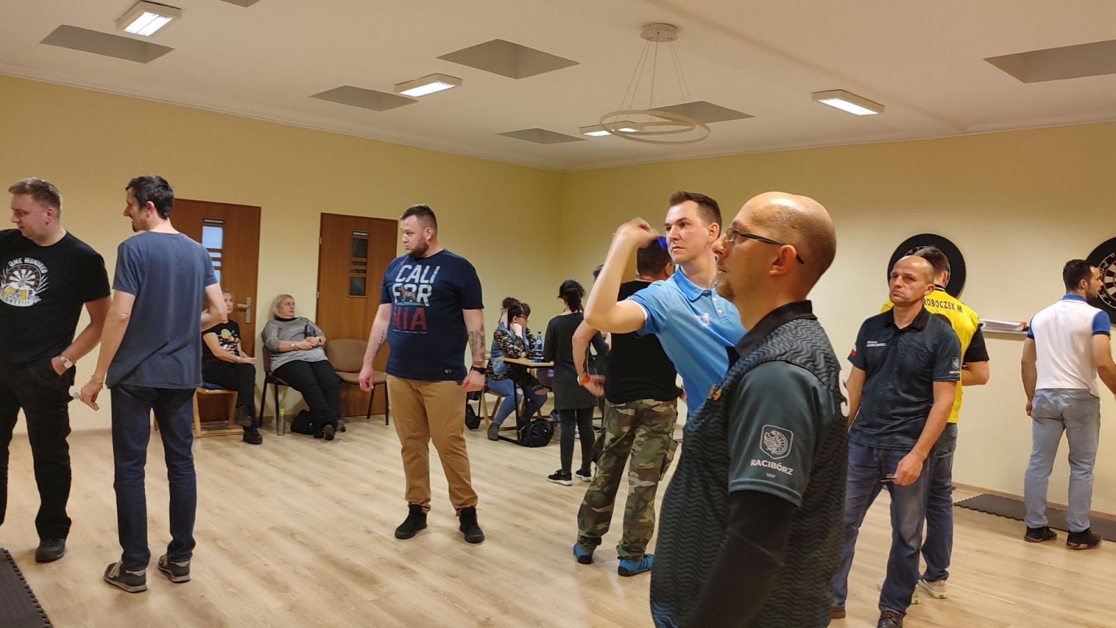 Zdjęcie w galerii na portalu naszraciborz.pl: Druga runda Ligi Steel Darta w PCS wiadomości z regionu