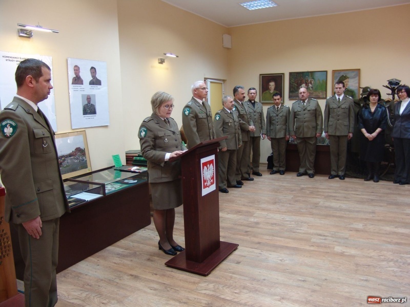 Zdjęcie w galerii na portalu naszraciborz.pl: Ślubowanie nowych funkcjonariuszy wiadomości z regionu