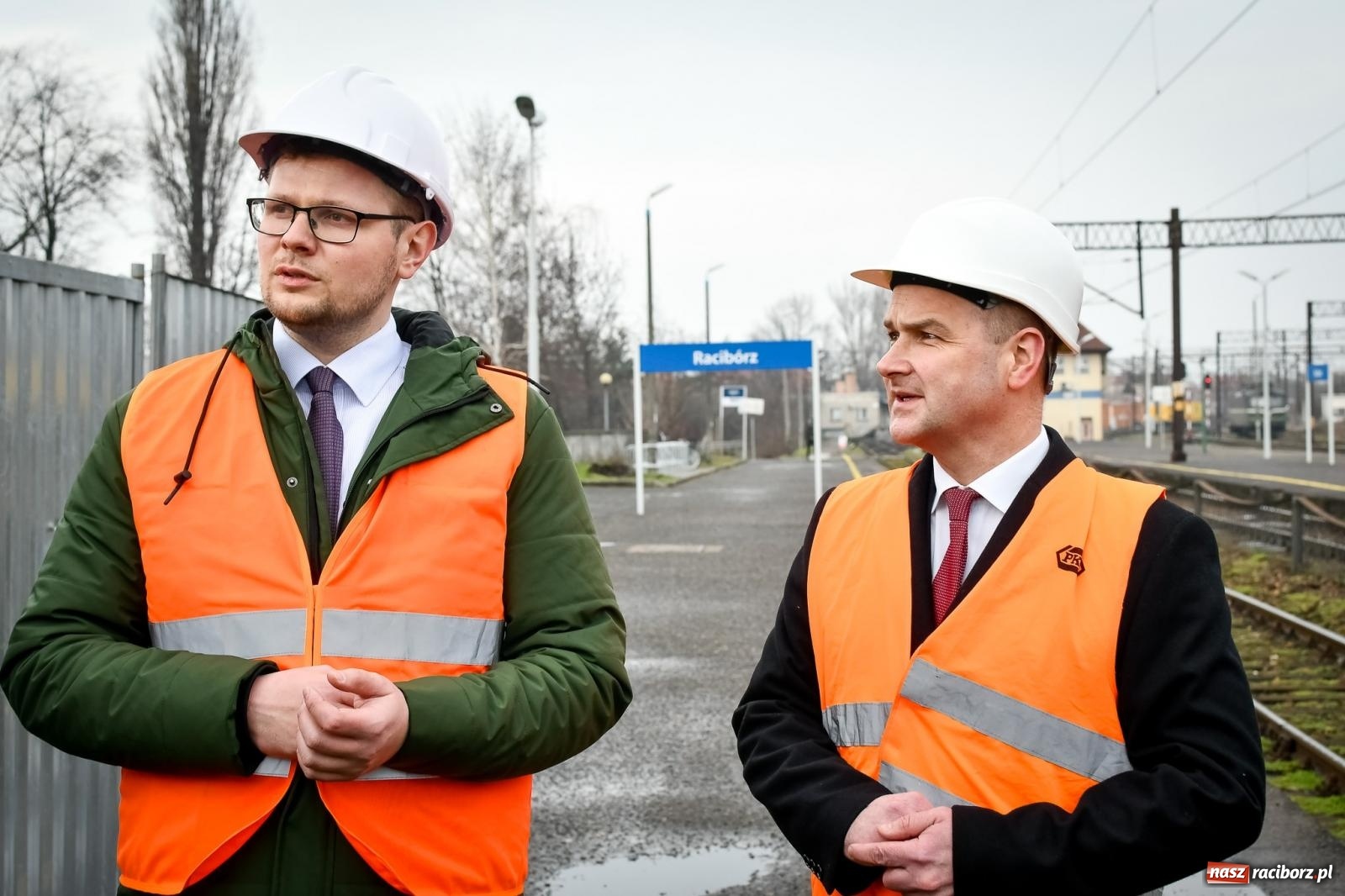 Zdjęcie w galerii na portalu naszraciborz.pl: Inwestycje kolejowe w Raciborzu tematem spotkania wiceministra i członka zarządu PKP wiadomości z regionu