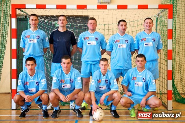 Zdjęcie w galerii na portalu naszraciborz.pl: Włókniarz wygrał II Turniej Sylwestrowy wiadomości z regionu