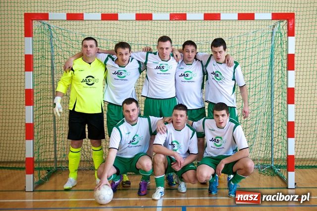 Zdjęcie w galerii na portalu naszraciborz.pl: Włókniarz wygrał II Turniej Sylwestrowy wiadomości z regionu