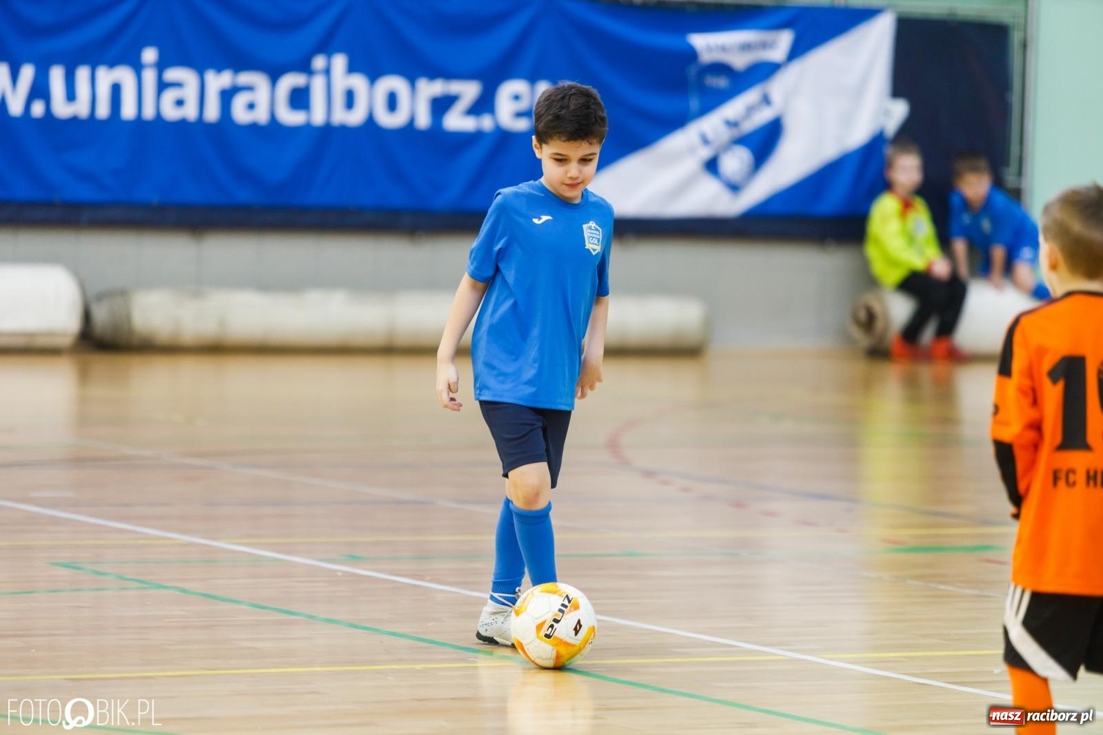 Zdjęcie w galerii na portalu naszraciborz.pl: Unia Cup. Halowa rywalizacja rocznika 2016 [FOTO] wiadomości z regionu