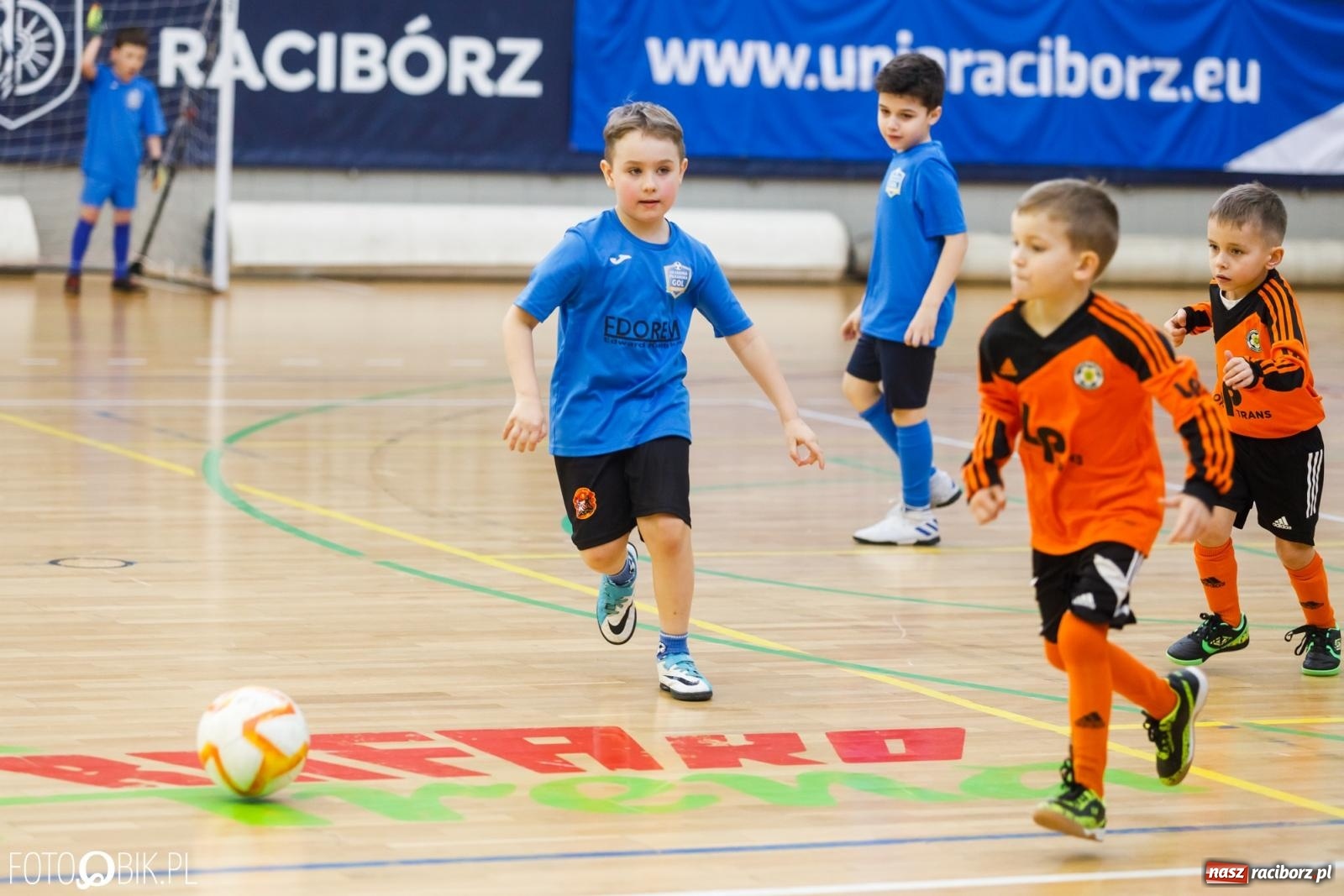 Zdjęcie w galerii na portalu naszraciborz.pl: Unia Cup. Halowa rywalizacja rocznika 2016 [FOTO] wiadomości z regionu