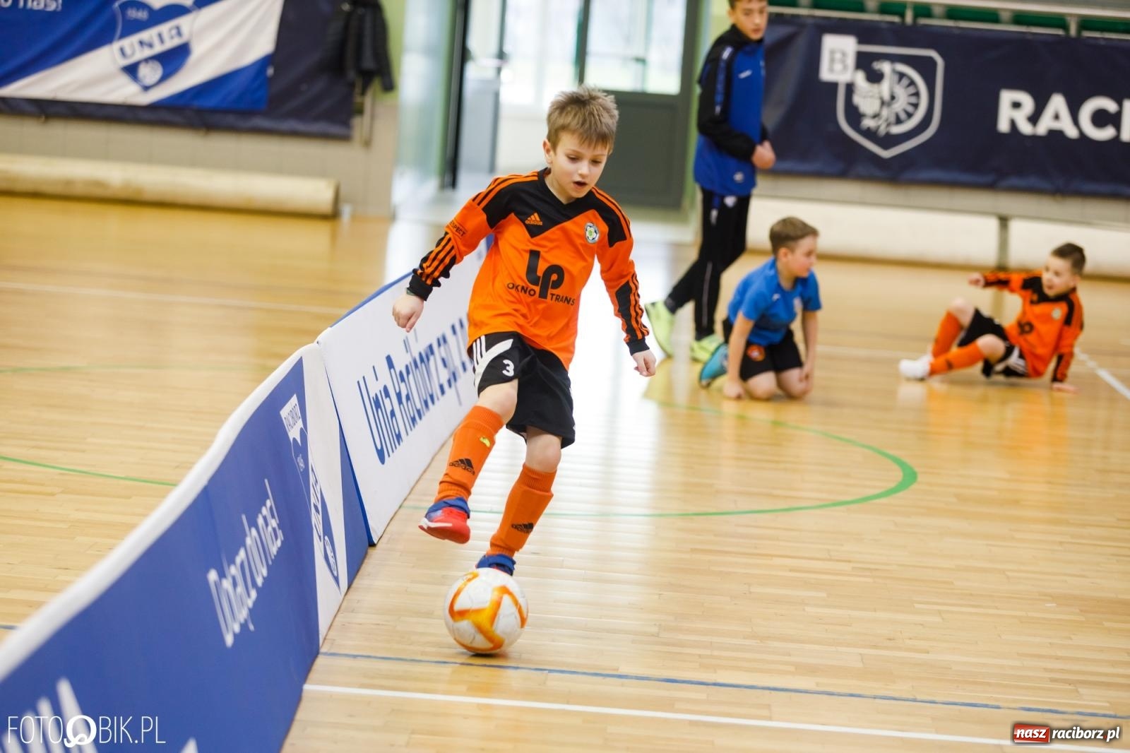 Zdjęcie w galerii na portalu naszraciborz.pl: Unia Cup. Halowa rywalizacja rocznika 2016 [FOTO] wiadomości z regionu
