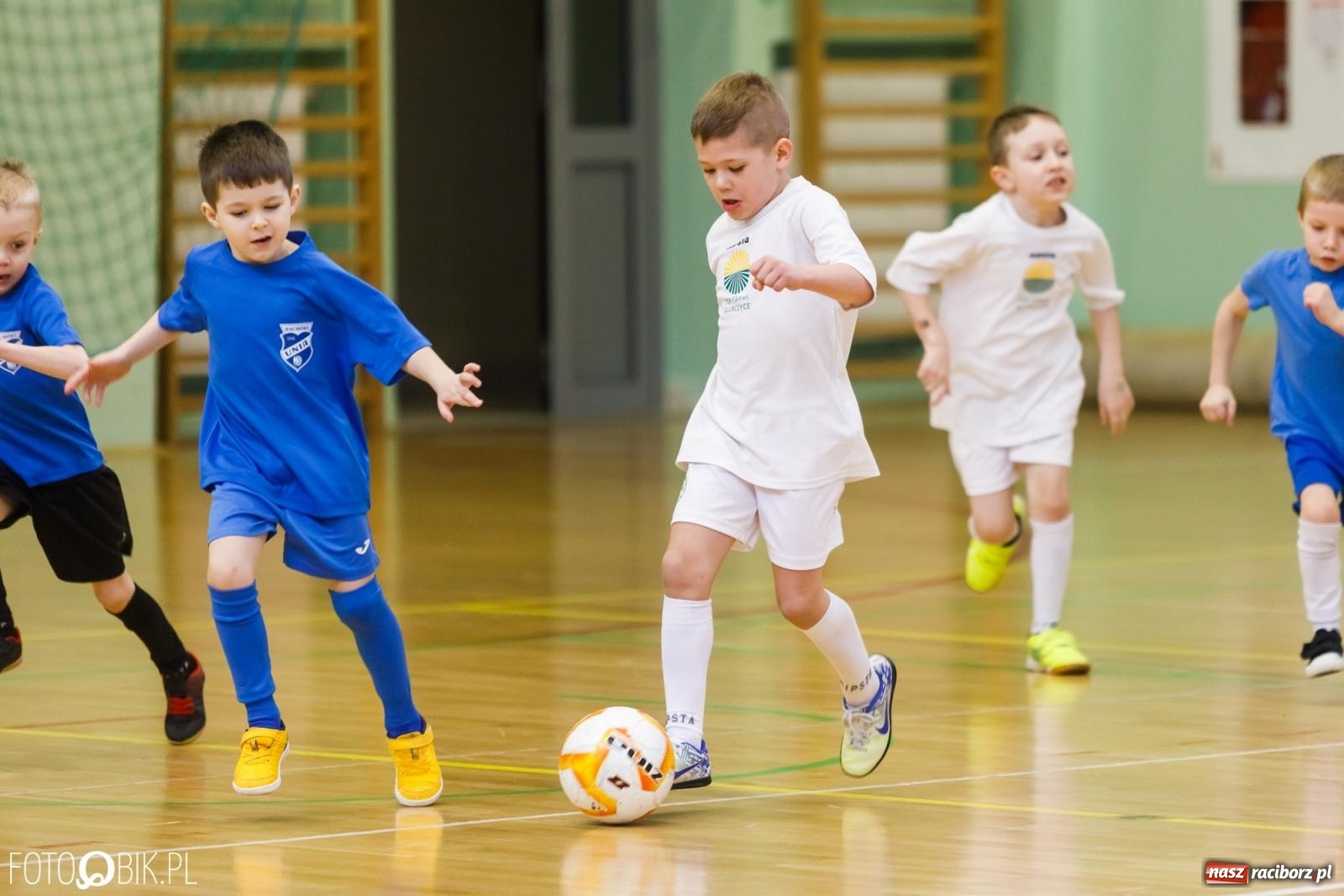 Zdjęcie w galerii na portalu naszraciborz.pl: Unia Cup. Halowa rywalizacja rocznika 2016 [FOTO] wiadomości z regionu