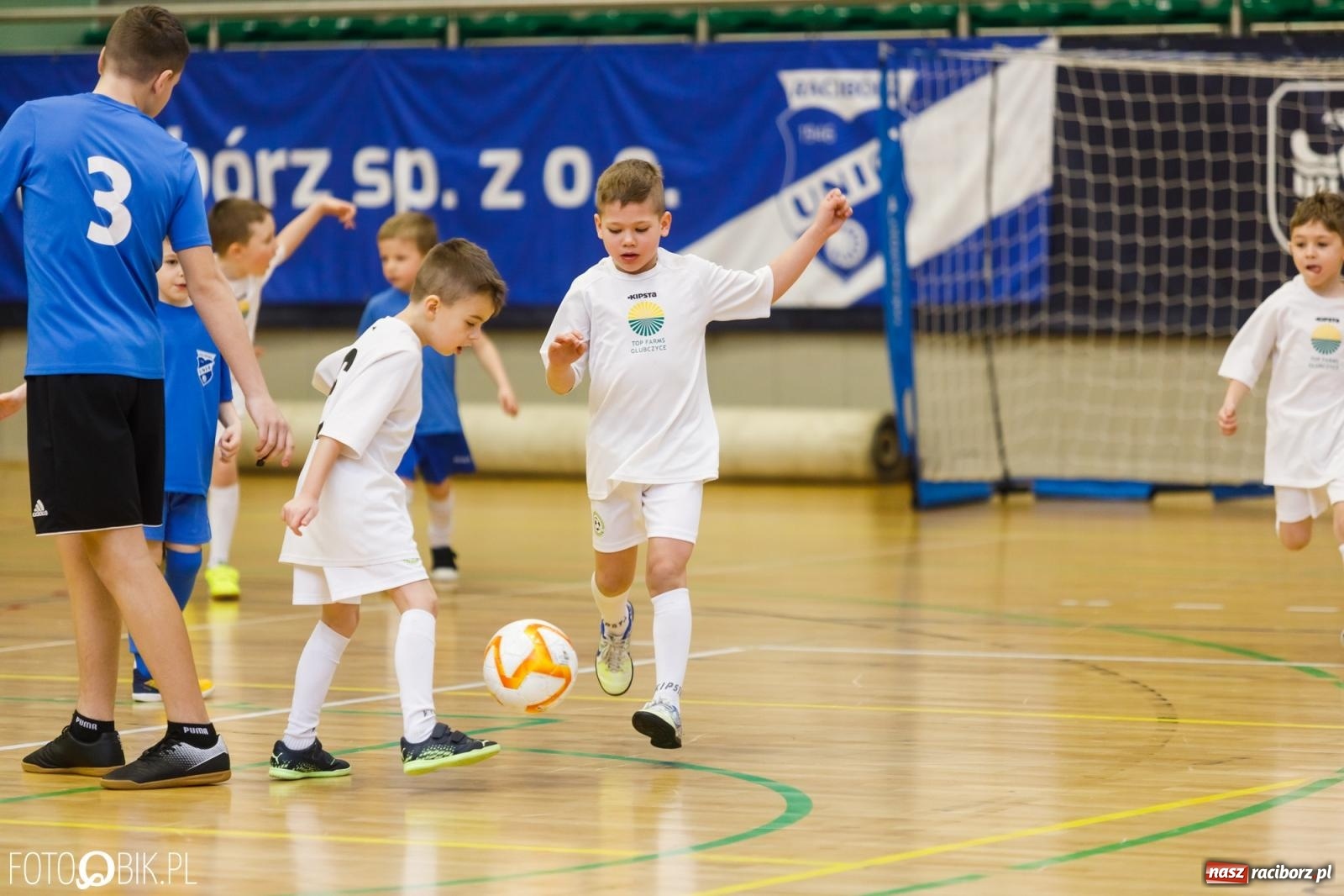 Zdjęcie w galerii na portalu naszraciborz.pl: Unia Cup. Halowa rywalizacja rocznika 2016 [FOTO] wiadomości z regionu