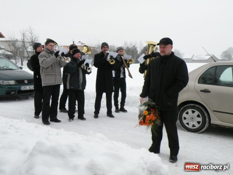 Zdjęcie w galerii na portalu naszraciborz.pl: Huczne 200 lat w Sylwestra wiadomości z regionu