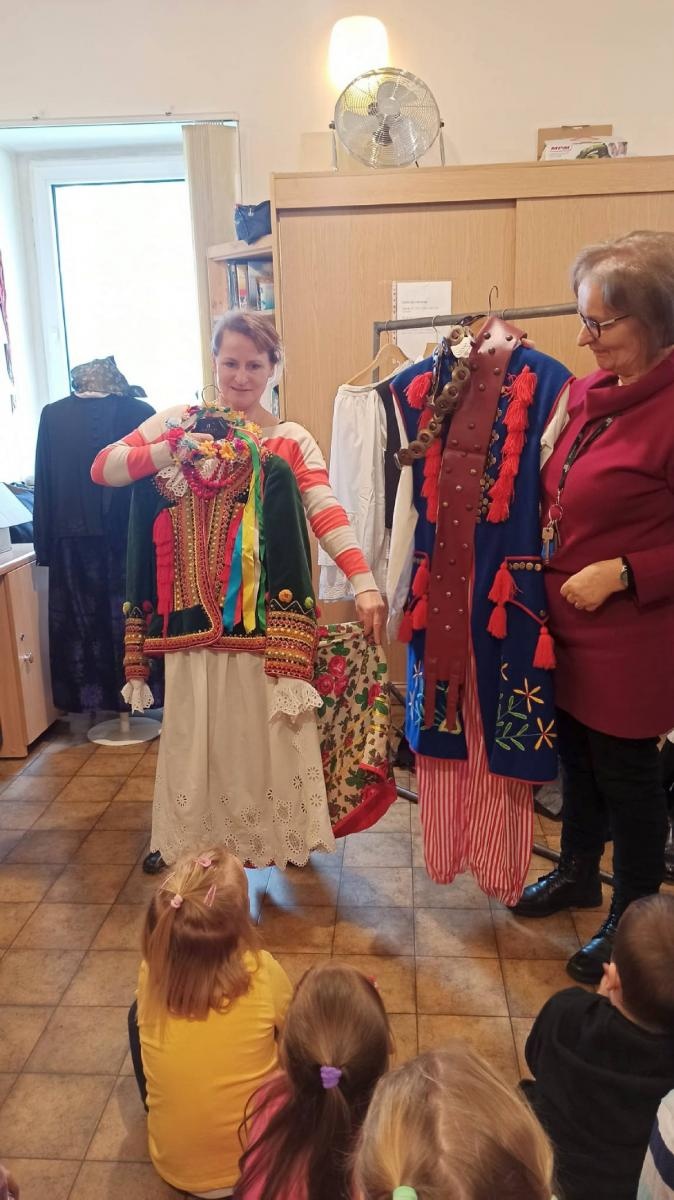 Zdjęcie w galerii na portalu naszraciborz.pl: Strzecha łowi talenty. Przedszkolaki próbowały sił w tańcu wiadomości z regionu