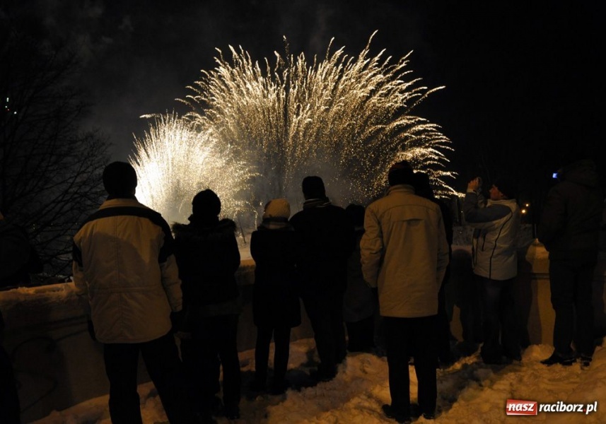 Zdjęcie w galerii na portalu naszraciborz.pl: Nowy rok na bulwarach - fotorelacja wiadomości z regionu