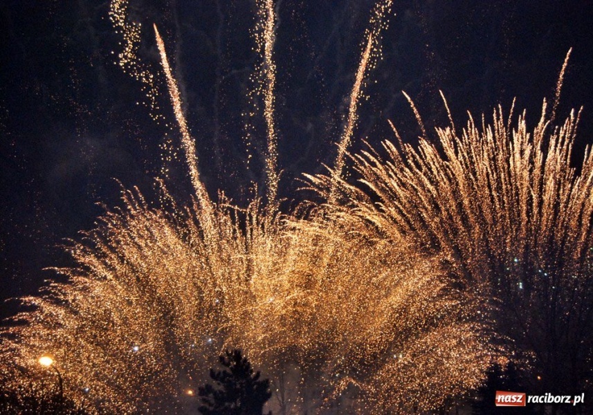 Zdjęcie w galerii na portalu naszraciborz.pl: Nowy rok na bulwarach - fotorelacja wiadomości z regionu