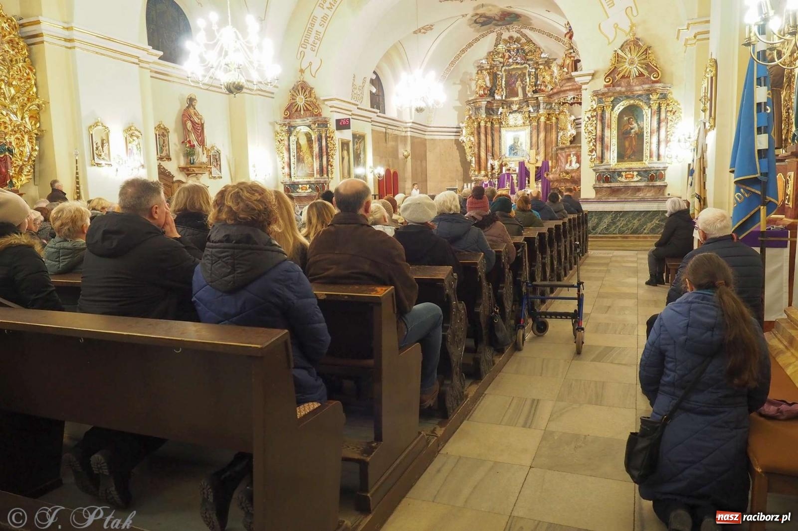 Zdjęcie w galerii na portalu naszraciborz.pl: Paulin z Ukrainy na rekolekcjach w kościele Matki Bożej wiadomości z regionu