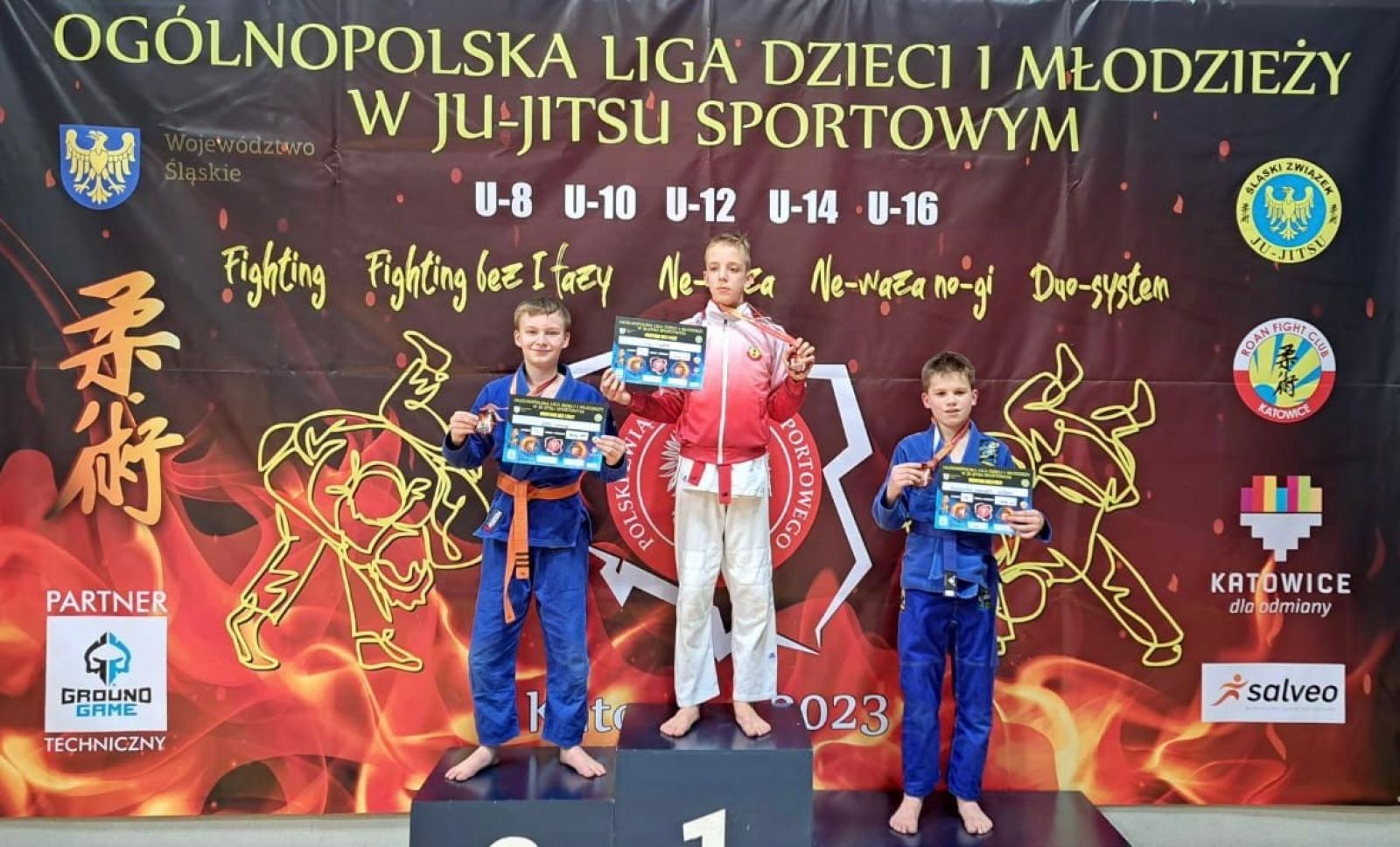 Zdjęcie w galerii na portalu naszraciborz.pl: Łamatorzy na turnieju Ju Jitsu w Katowicach wiadomości z regionu