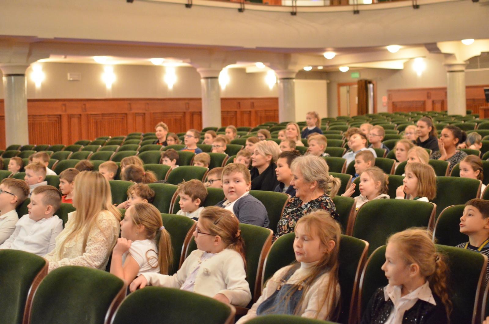 Zdjęcie w galerii na portalu naszraciborz.pl: Trąbka muzycznym bohaterem koncertów umuzykalniających wiadomości z regionu