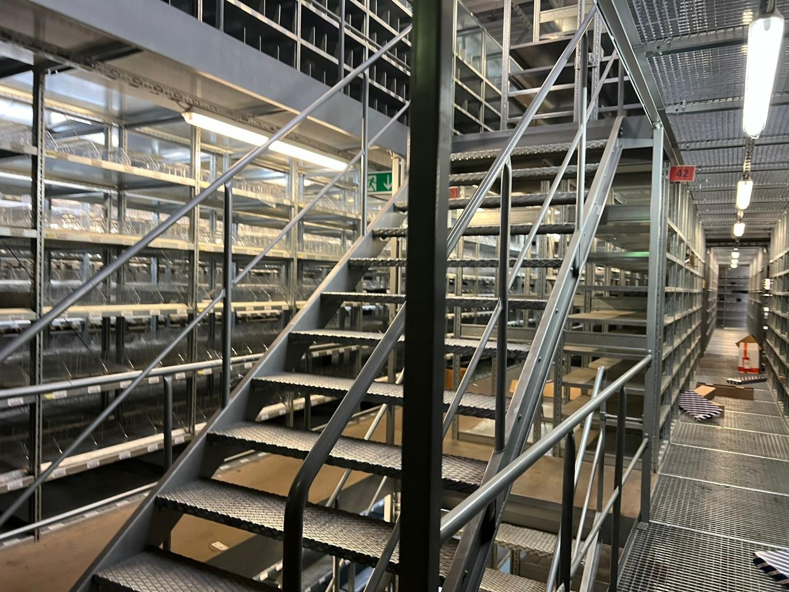Zdjęcie w galerii na portalu naszraciborz.pl: Najtańsze regały w Polsce wiadomości z regionu