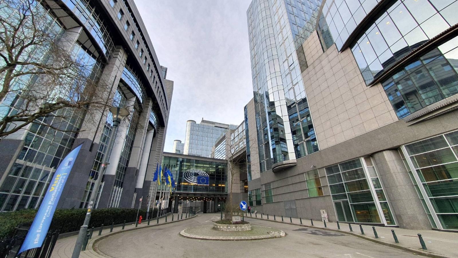 Zdjęcie w galerii na portalu naszraciborz.pl: Przyjaciele z Europy badają swoją międzywojenną historię. Workshop i raciborzanie w Brukseli wiadomości z regionu