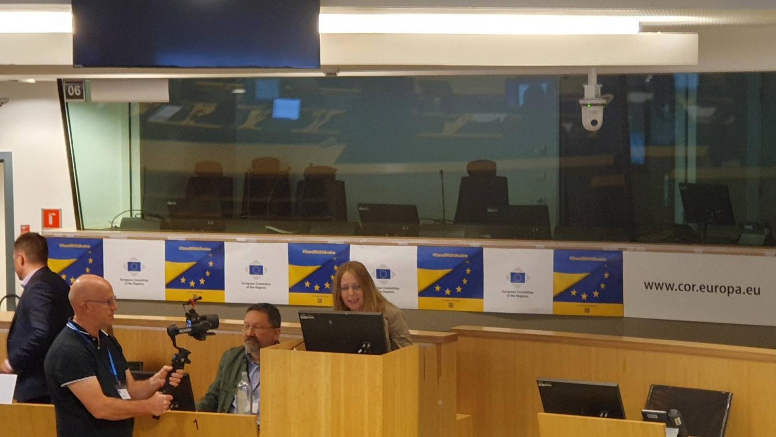 Zdjęcie w galerii na portalu naszraciborz.pl: Przyjaciele z Europy badają swoją międzywojenną historię. Workshop i raciborzanie w Brukseli wiadomości z regionu