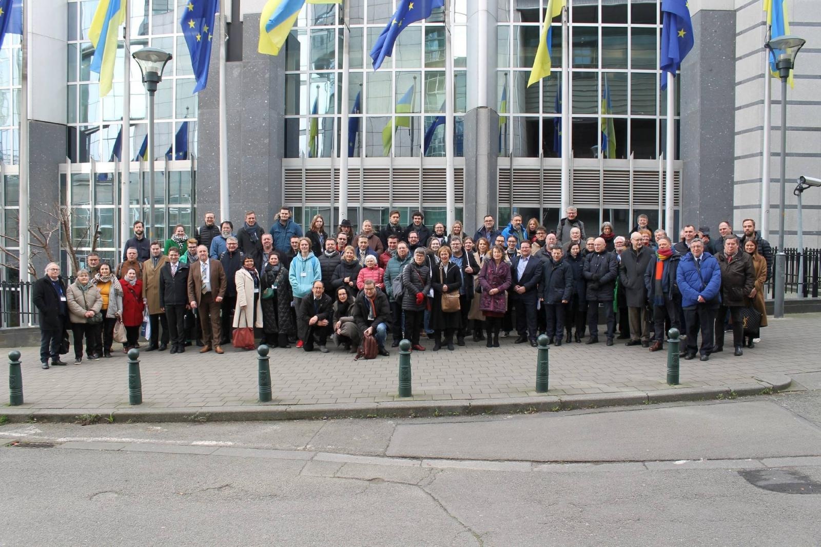 Zdjęcie w galerii na portalu naszraciborz.pl: Przyjaciele z Europy badają swoją międzywojenną historię. Workshop i raciborzanie w Brukseli wiadomości z regionu
