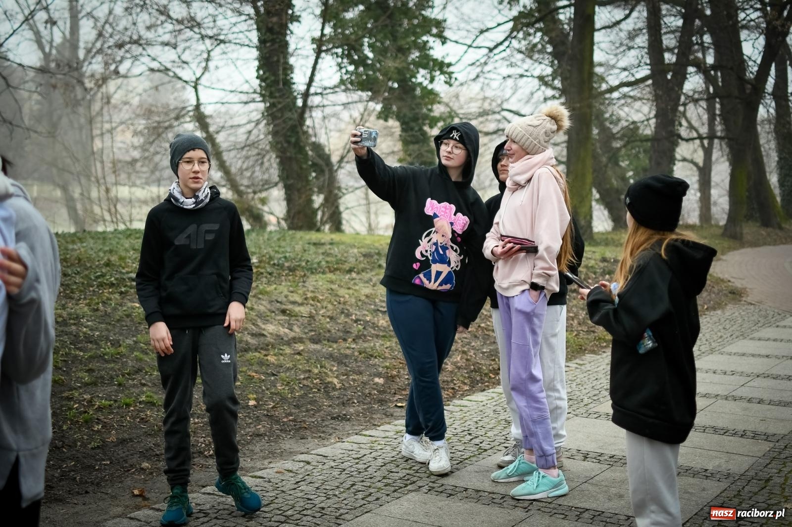 Zdjęcie w galerii na portalu naszraciborz.pl: Uczniowie z raciborskich szkół pobiegli dla Nicole [FOTO i WIDEO] wiadomości z regionu