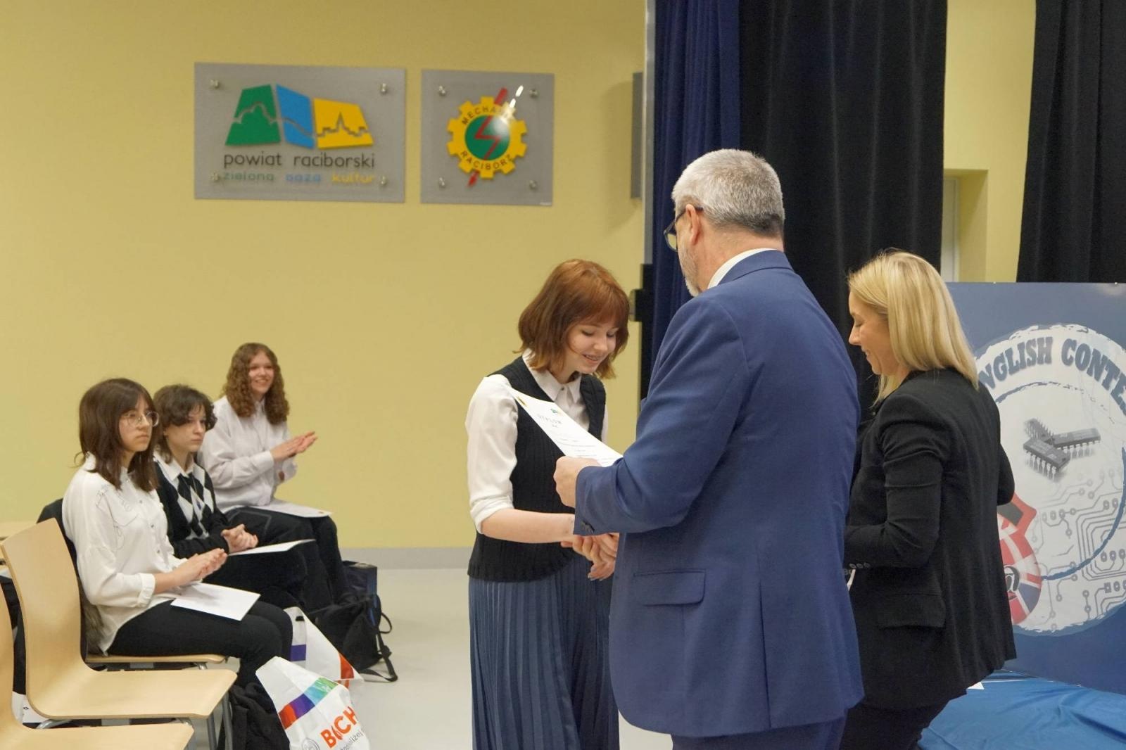 Zdjęcie w galerii na portalu naszraciborz.pl: IT English – konkurs dla szkół podstawowych w Mechaniku wiadomości z regionu