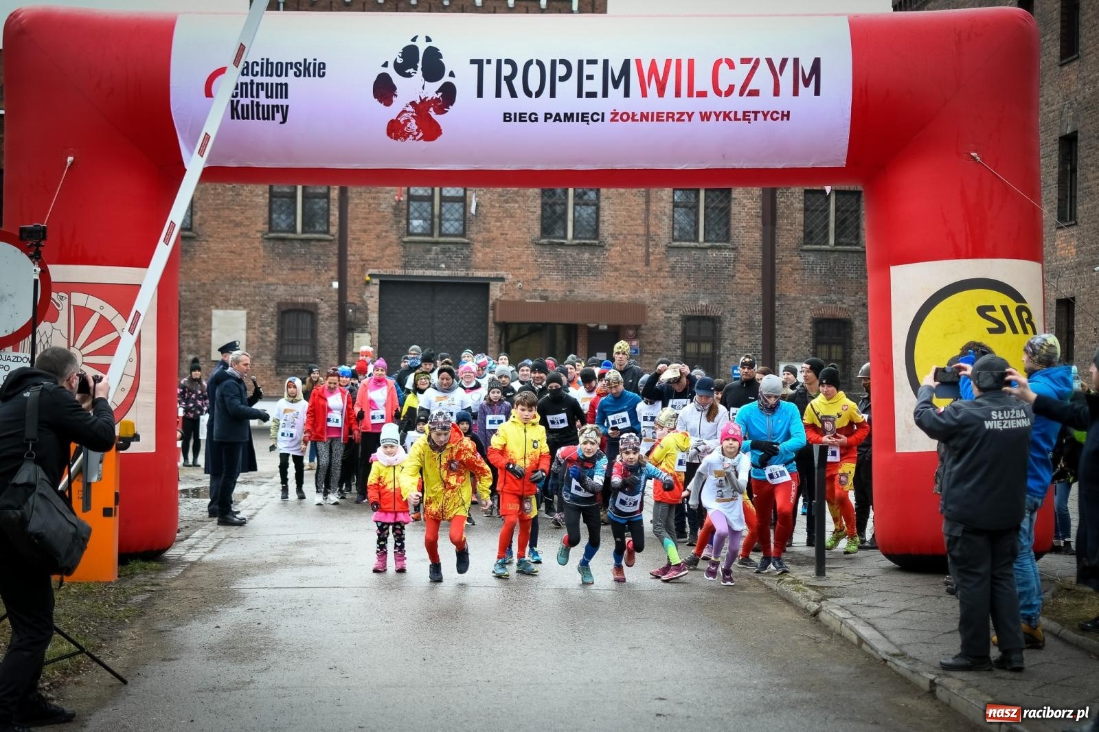 Zdjęcie w galerii na portalu naszraciborz.pl: Tropem Wilczym - Bieg Pamięci Żołnierzy Wyklętych w Raciborzu [FOTO i WIDEO] wiadomości z regionu