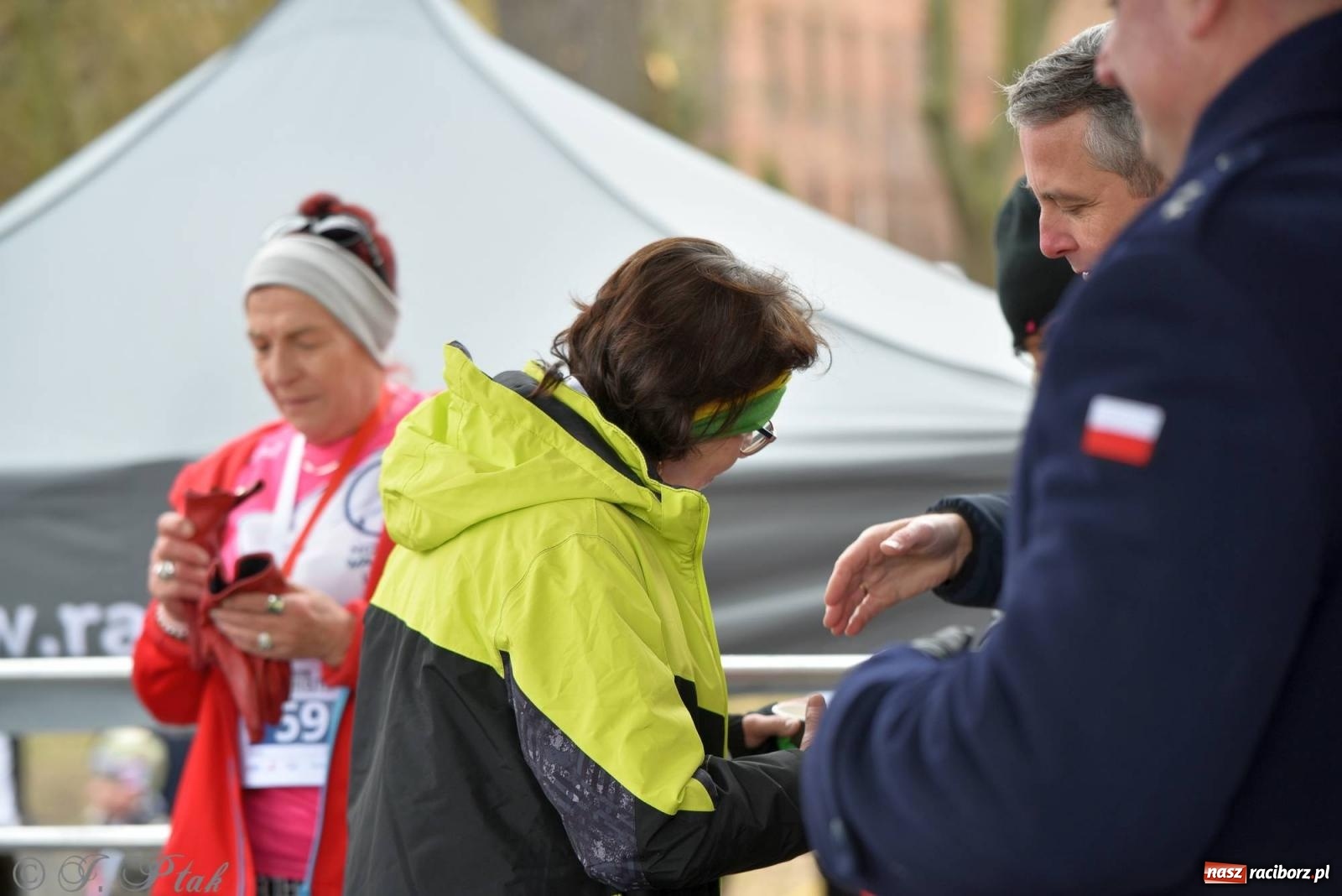 Zdjęcie w galerii na portalu naszraciborz.pl: Tropem Wilczym - Bieg Pamięci Żołnierzy Wyklętych w Raciborzu [FOTO i WIDEO] wiadomości z regionu