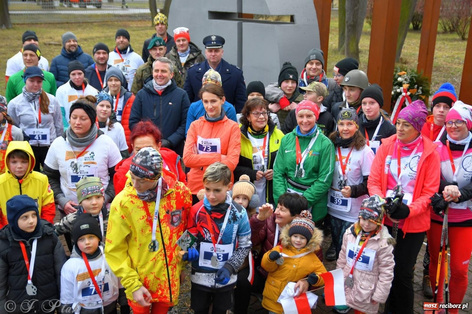 Zdjęcie w galerii na portalu naszraciborz.pl: Tropem Wilczym - Bieg Pamięci Żołnierzy Wyklętych w Raciborzu [FOTO i WIDEO] wiadomości z regionu