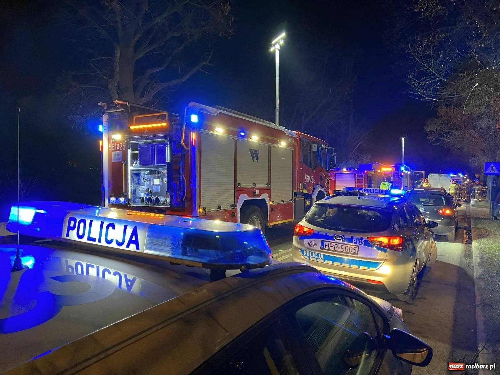 Zdjęcie w galerii na portalu naszraciborz.pl: Zderzenie osobówki i dostawczaka na Opawskiej [FOTO] wiadomości z regionu