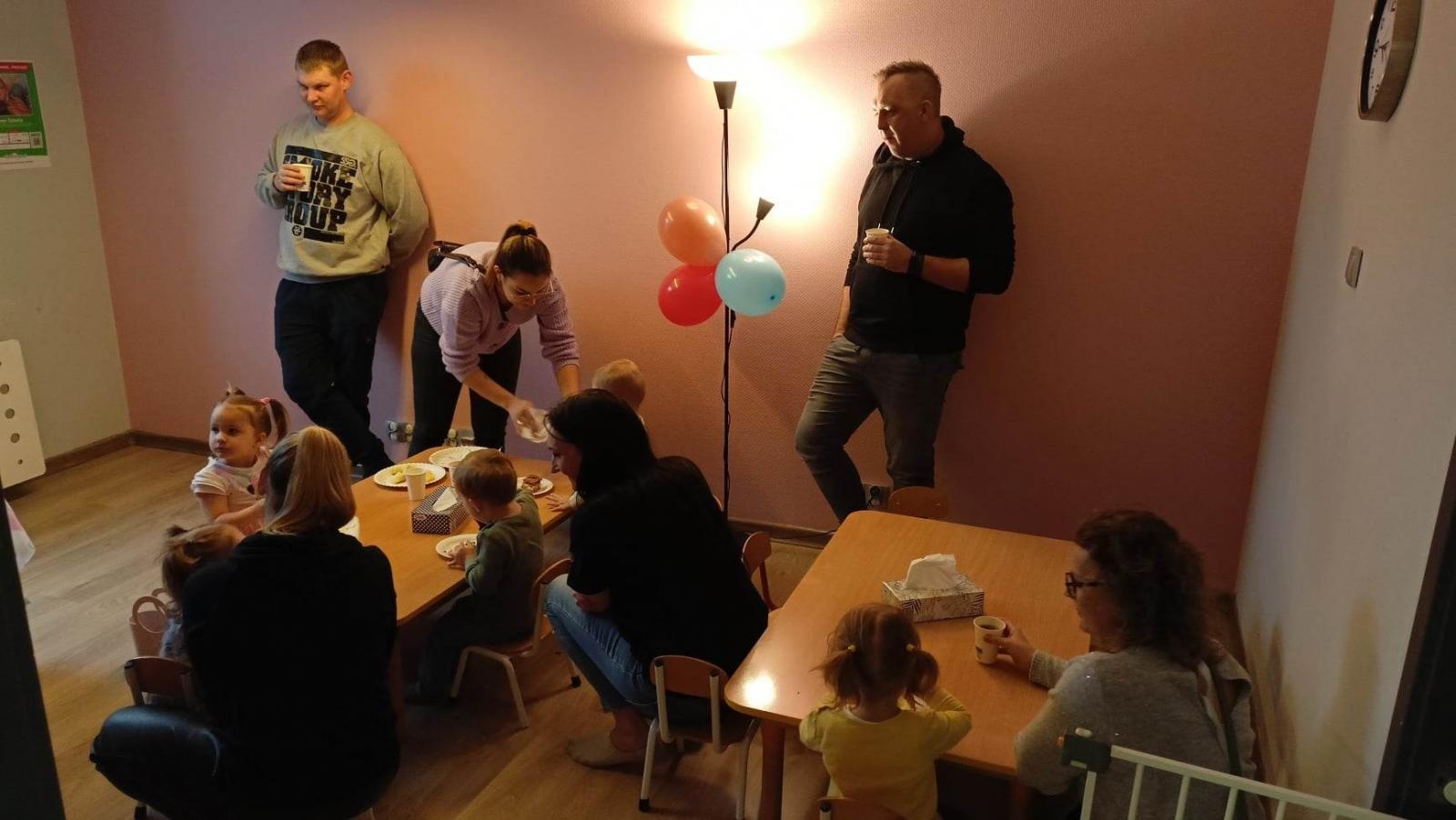 Zdjęcie w galerii na portalu naszraciborz.pl: Rodziny z Dziupli otworzyły serce dla Leona wiadomości z regionu