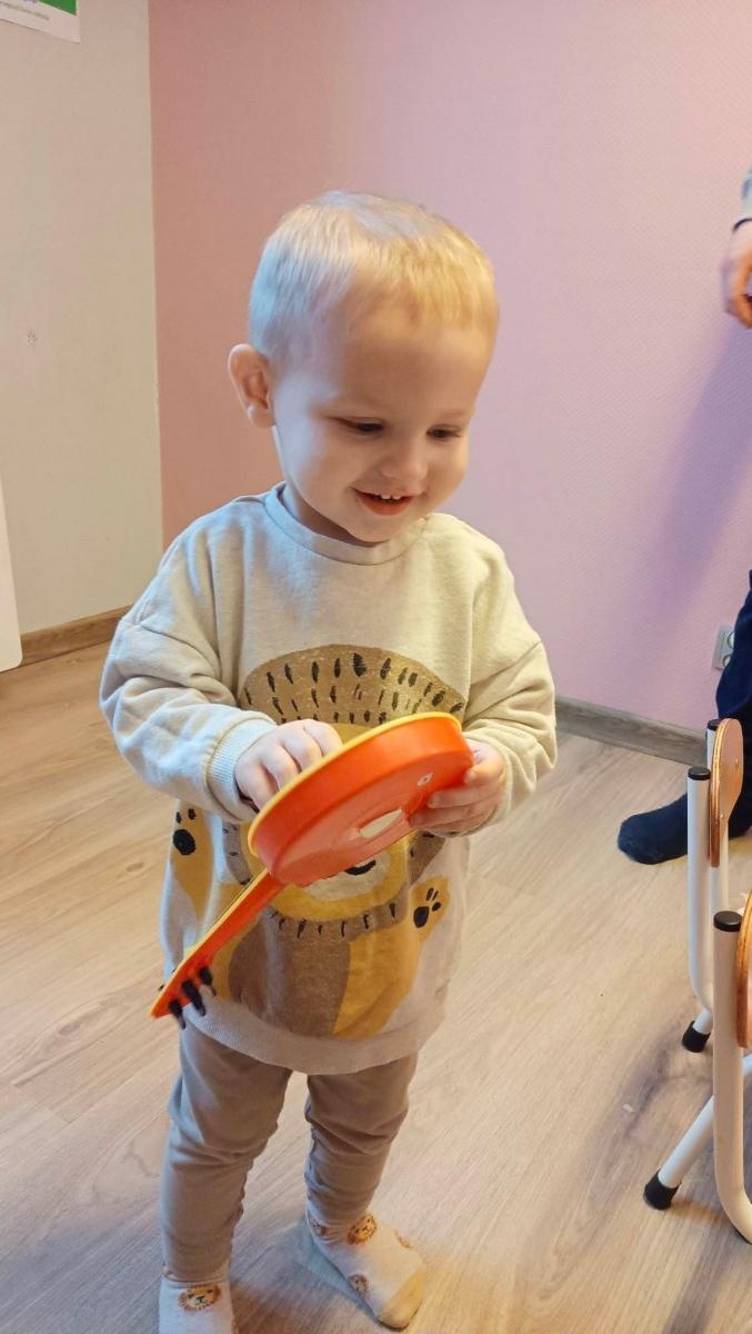 Zdjęcie w galerii na portalu naszraciborz.pl: Rodziny z Dziupli otworzyły serce dla Leona wiadomości z regionu