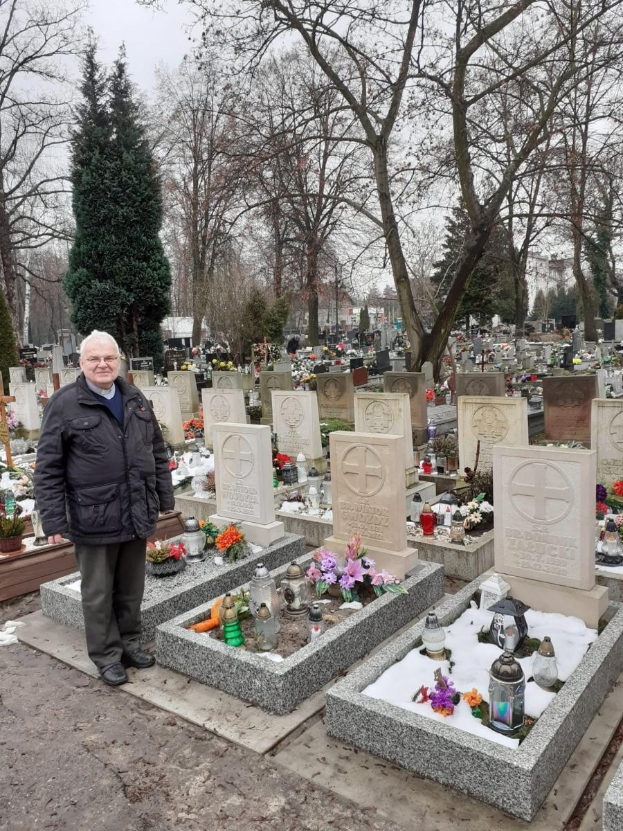 Zdjęcie w galerii na portalu naszraciborz.pl: Wiara, która daje siłę i ukojenie. Wspomnienie o bracie Wiktorze z Borucina wiadomości z regionu