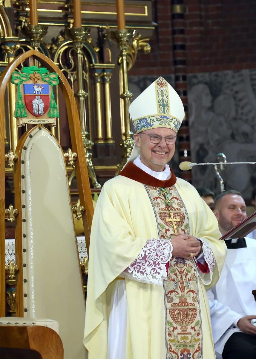 Zdjęcie w galerii na portalu naszraciborz.pl: Diecezja gliwicka ma nowego biskupa ordynariusza wiadomości z regionu
