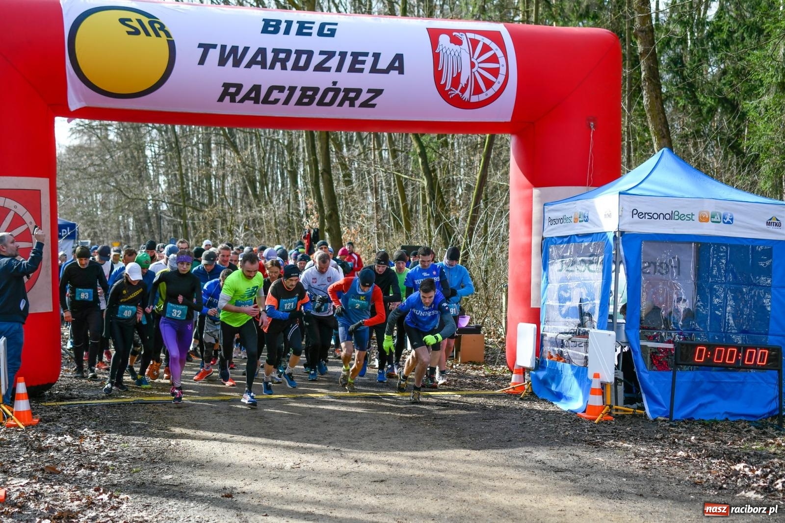 Zdjęcie w galerii na portalu naszraciborz.pl: Robert Antczak wygrał XI raciborski Bieg Twardziela [FOTO i WIDEO] wiadomości z regionu