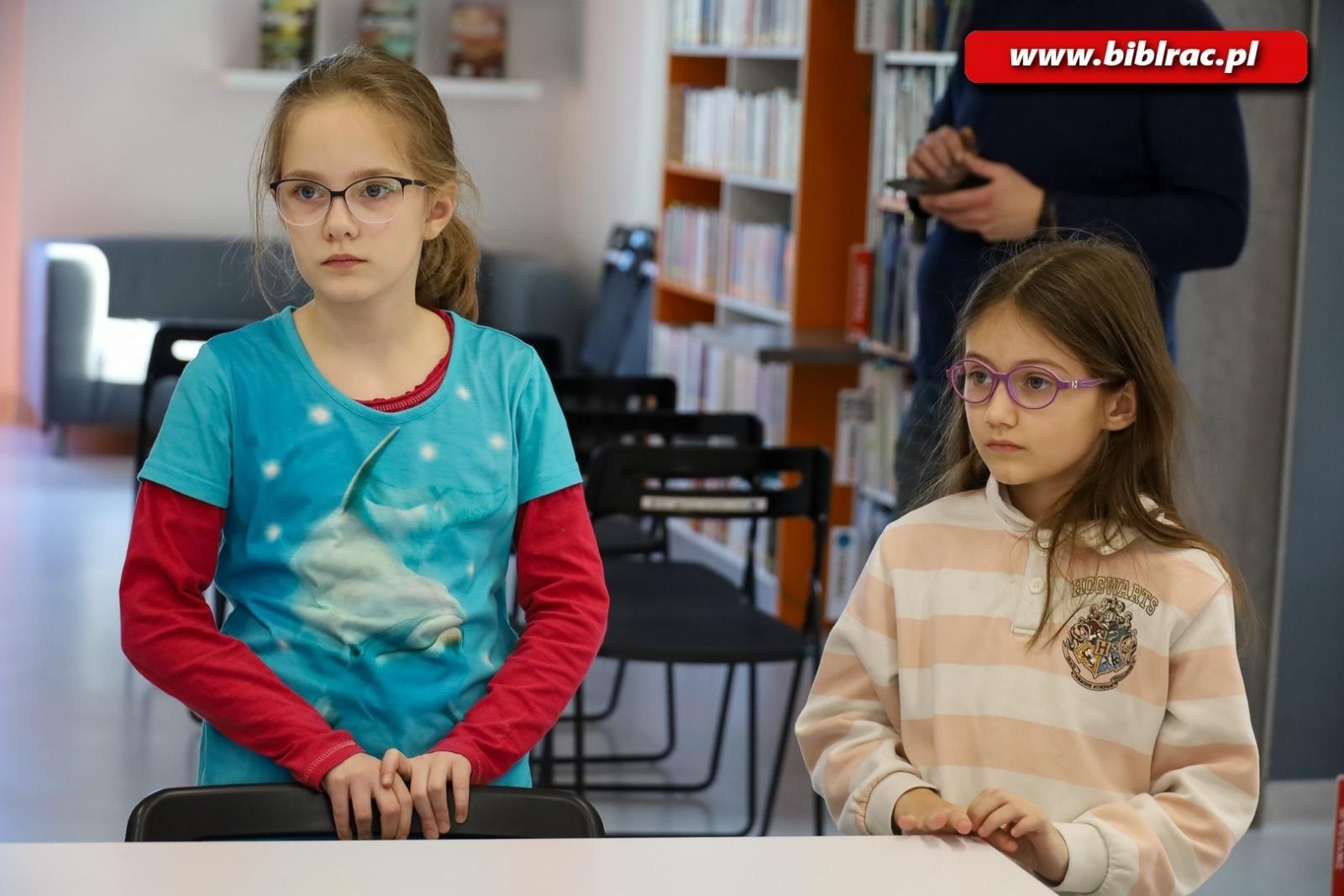 Zdjęcie w galerii na portalu naszraciborz.pl: W tym tygodniu w Raciborskiej Bibliotece odbyły się aż dwa konkursy wiedzy! wiadomości z regionu