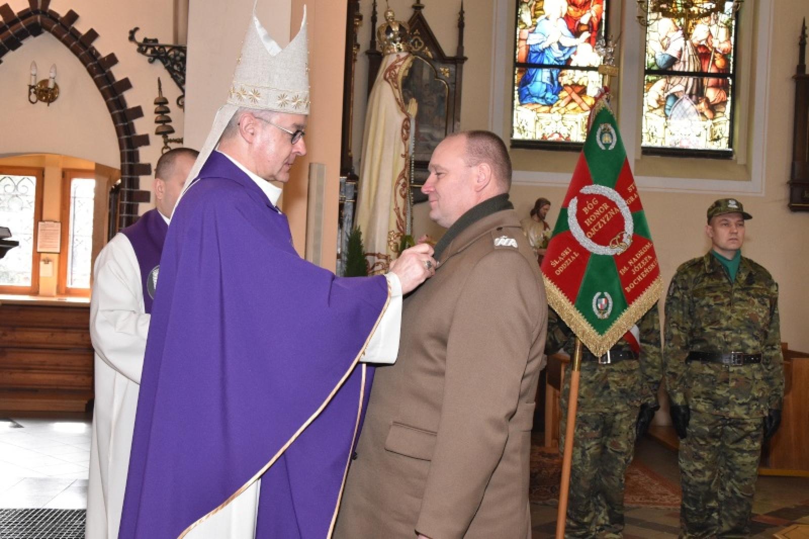 Zdjęcie w galerii na portalu naszraciborz.pl: 90. rocznica sakry biskupiej gen. dyw. Józefa Gawliny Biskupa Polowego Wojska Polskiego wiadomości z regionu