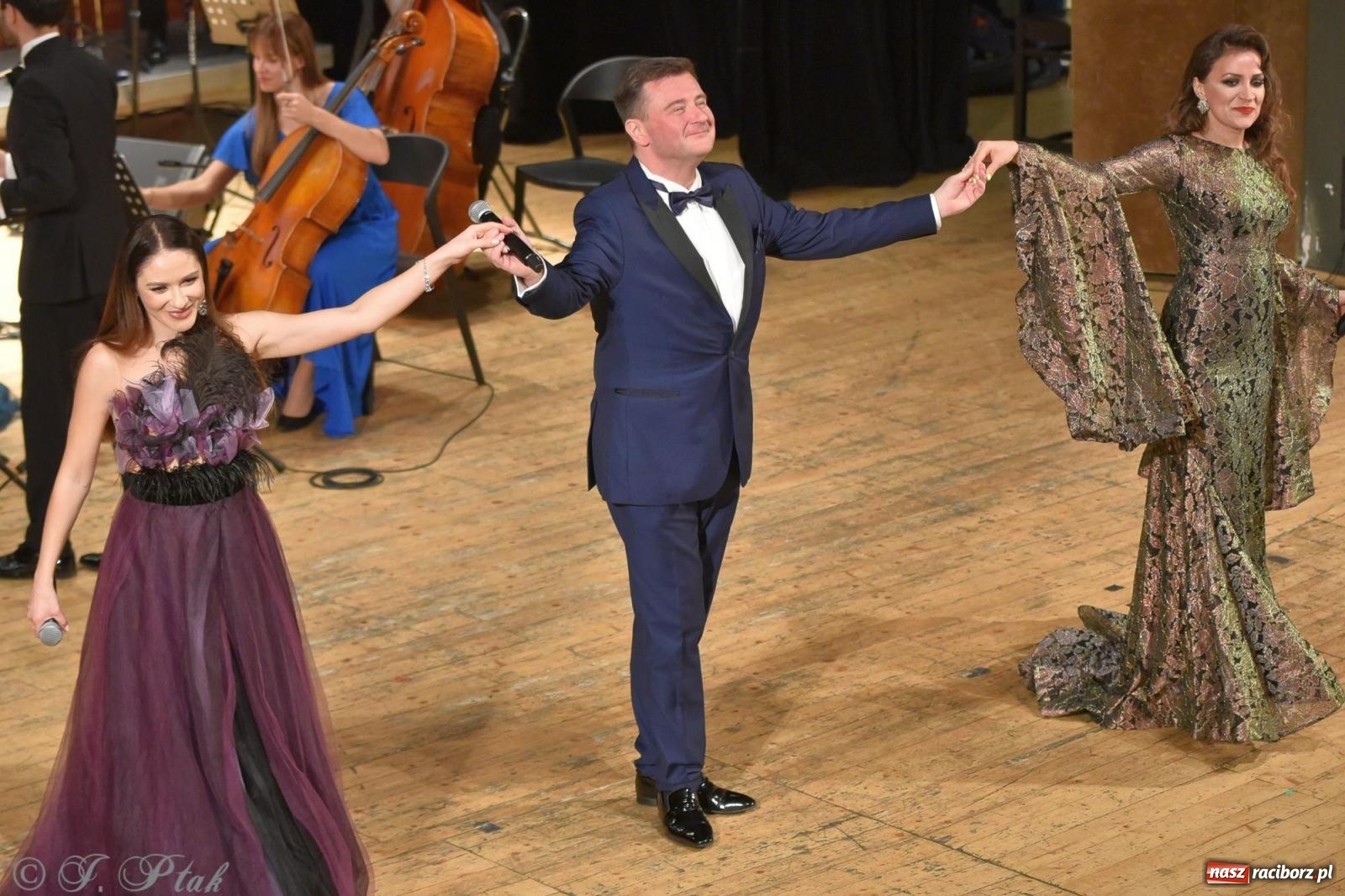 Zdjęcie w galerii na portalu naszraciborz.pl: Wielka Gala Operetkowa w RCK [FOTO i WIDEO] wiadomości z regionu