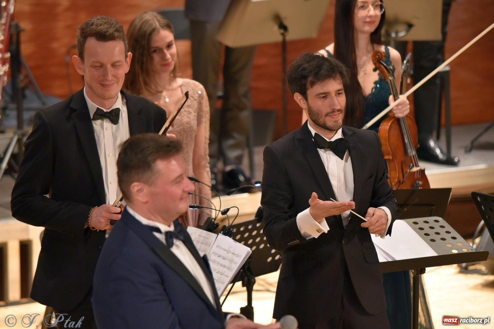 Zdjęcie w galerii na portalu naszraciborz.pl: Wielka Gala Operetkowa w RCK [FOTO i WIDEO] wiadomości z regionu
