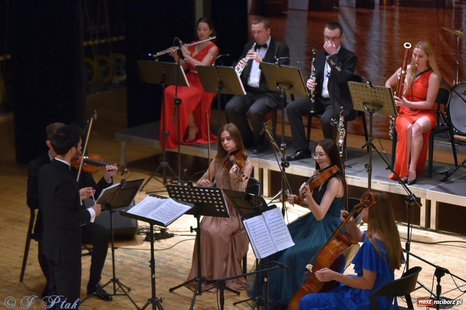 Zdjęcie w galerii na portalu naszraciborz.pl: Wielka Gala Operetkowa w RCK [FOTO i WIDEO] wiadomości z regionu