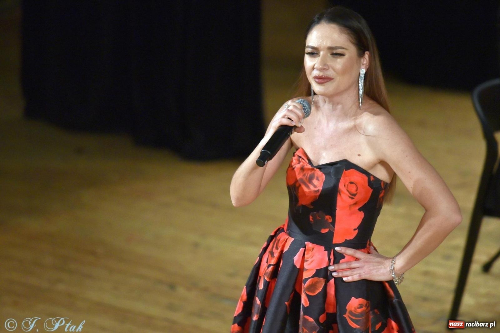 Zdjęcie w galerii na portalu naszraciborz.pl: Wielka Gala Operetkowa w RCK [FOTO i WIDEO] wiadomości z regionu