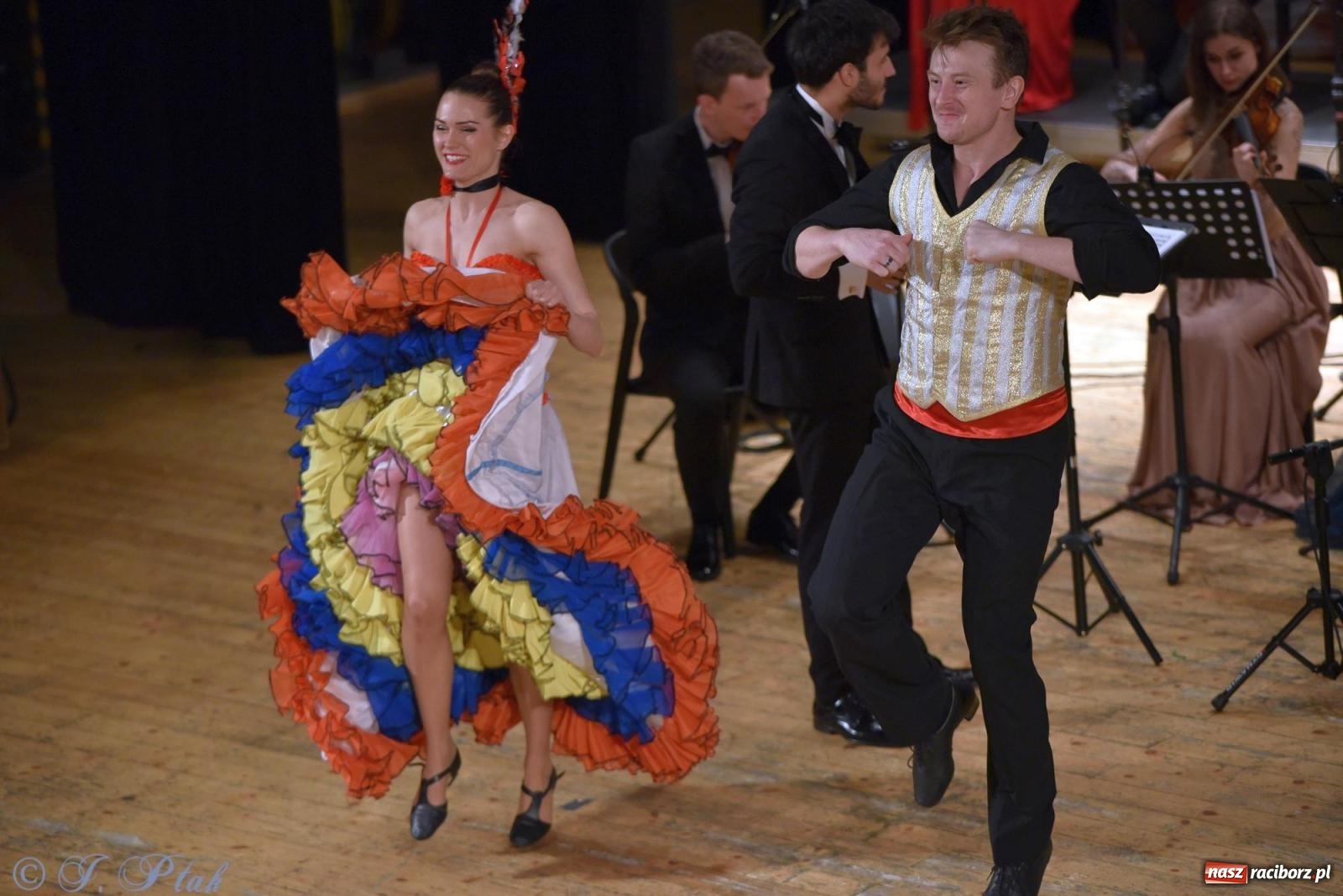 Zdjęcie w galerii na portalu naszraciborz.pl: Wielka Gala Operetkowa w RCK [FOTO i WIDEO] wiadomości z regionu