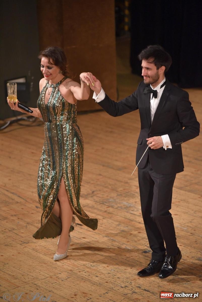 Zdjęcie w galerii na portalu naszraciborz.pl: Wielka Gala Operetkowa w RCK [FOTO i WIDEO] wiadomości z regionu