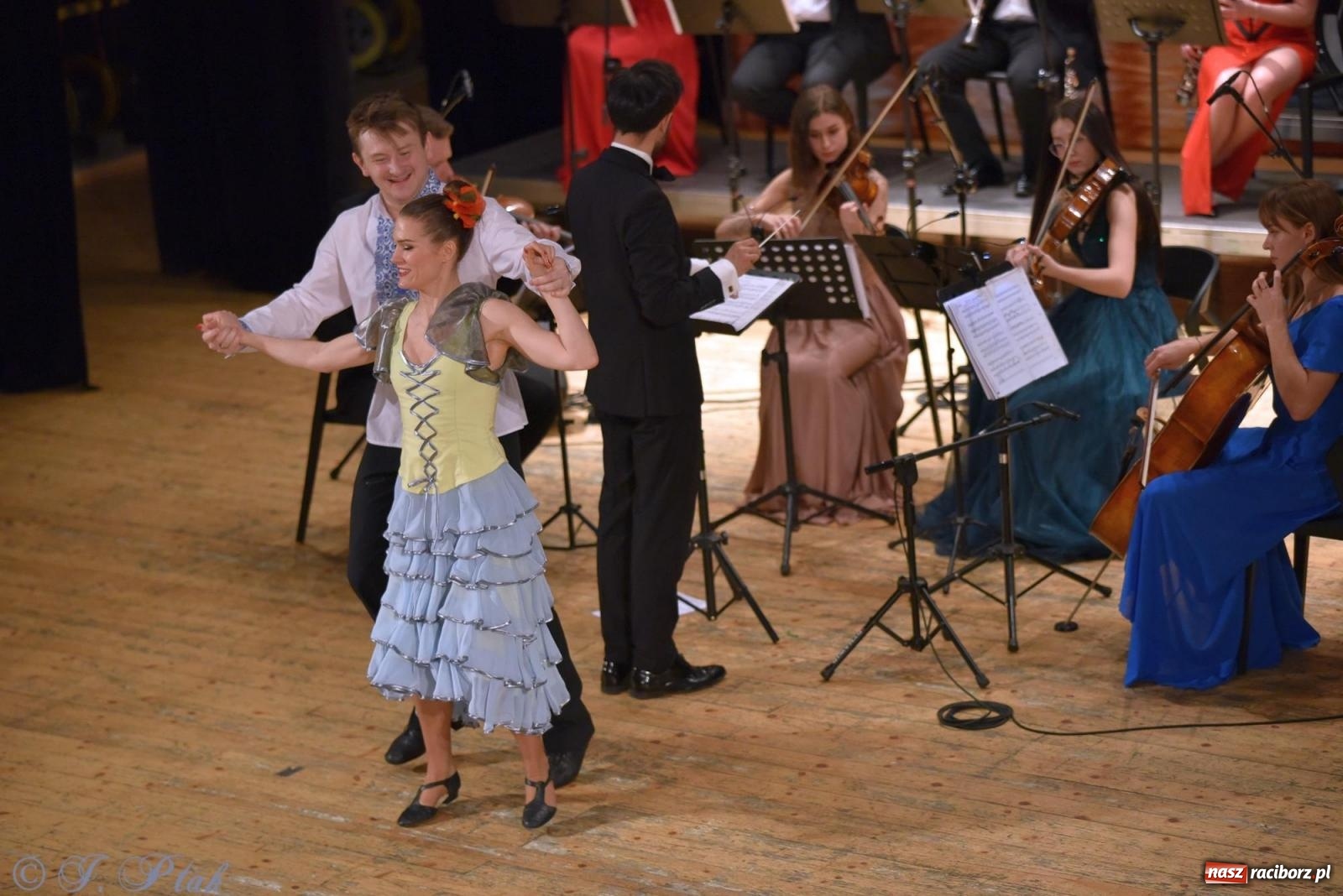 Zdjęcie w galerii na portalu naszraciborz.pl: Wielka Gala Operetkowa w RCK [FOTO i WIDEO] wiadomości z regionu